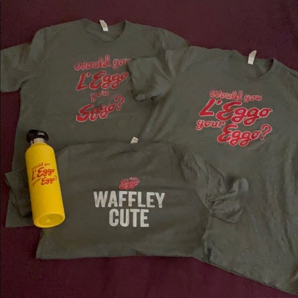 Eggo t shirts and water bottle. - Picture 1 of 2